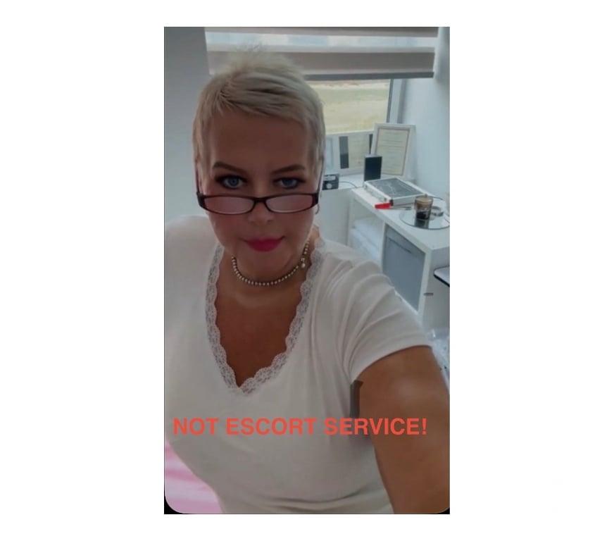 Escorts West London Hillingdon - Photos for Massage & stress relief £80h Tantric massage £120 h 🔥