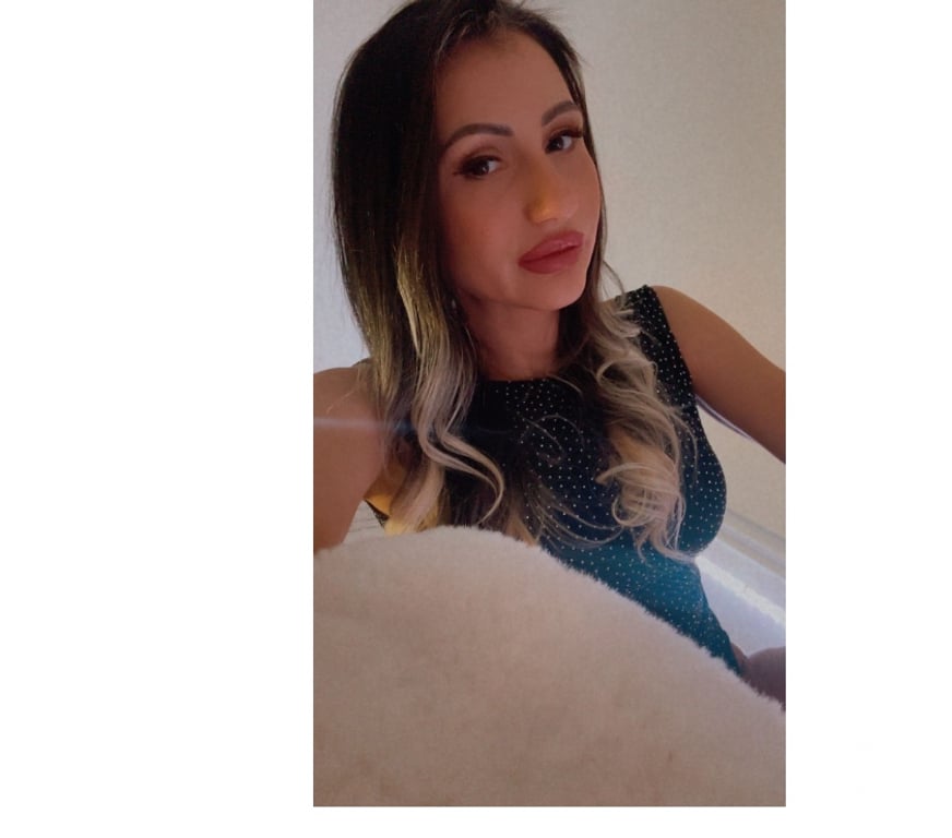 Adult Entertainment Hampshire Southampton - Photos for Hi , Here Sabrina delicious!