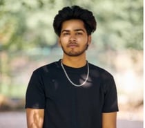 Professional male for entertainment only for women (Watsup)