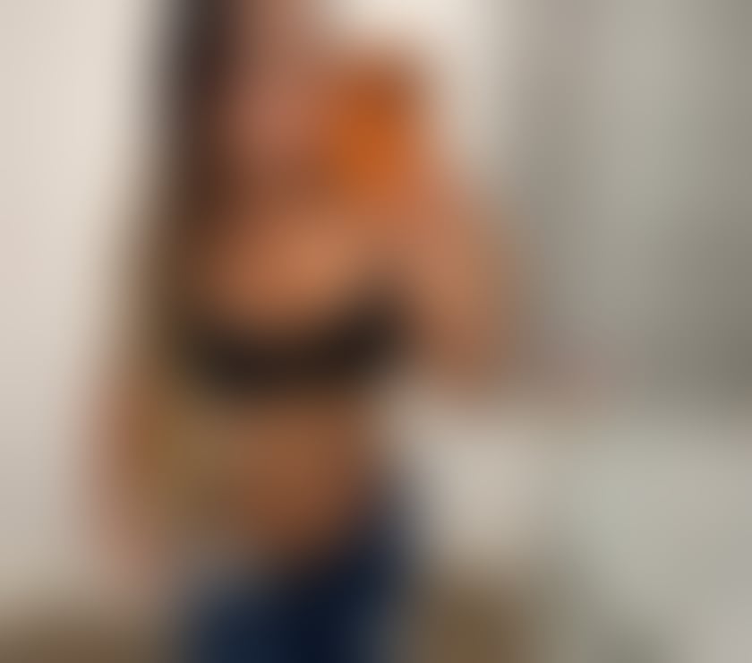 Escorts East London Canary Wharf - East London - Photos for Sexy Brazilian Beauty 💋 Blond Party Lover