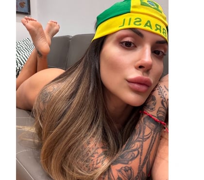 Escorts Shepherd`s Bush West London - Photos for Brazilian Party Girl Sexy Blond in Shepherds Bush 💃