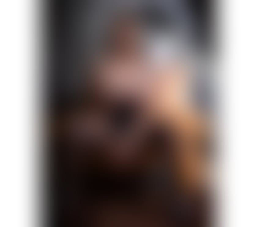 New in town … party girl