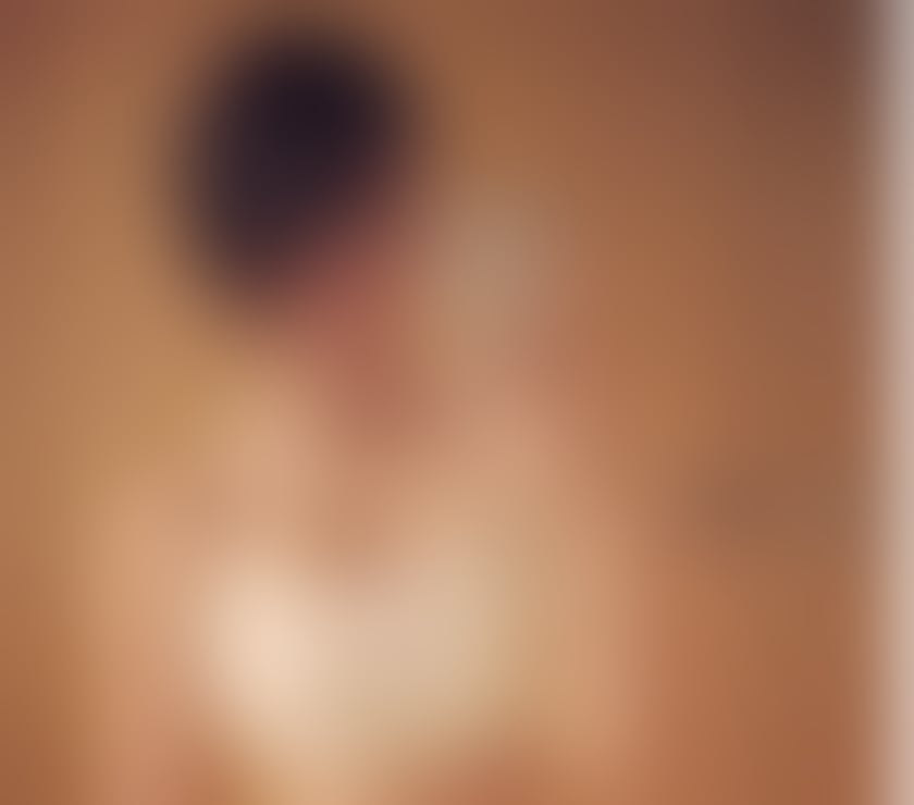  Escorts & Erotic Massage Reigate Reigate and Banstead - Photos for 🌸 Warm & Welcoming Chinese in
