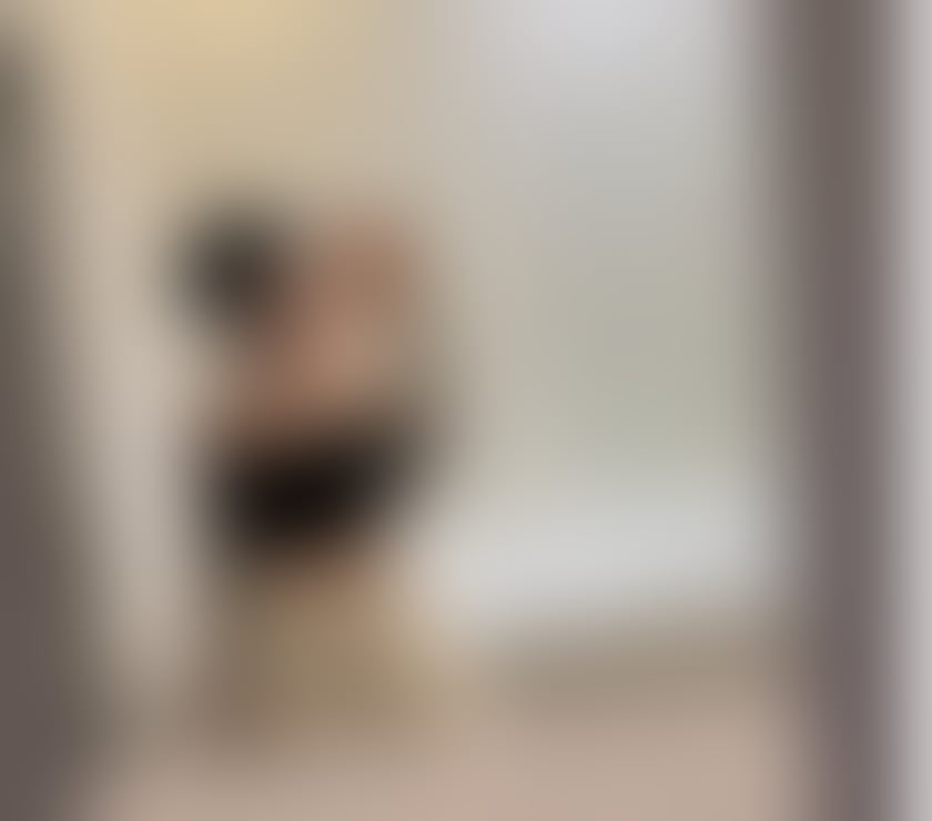  Escorts & Erotic Massage Milton Keynes City Centre Milton Keynes - Photos for Anna New girl hot hot best service incall&outcall