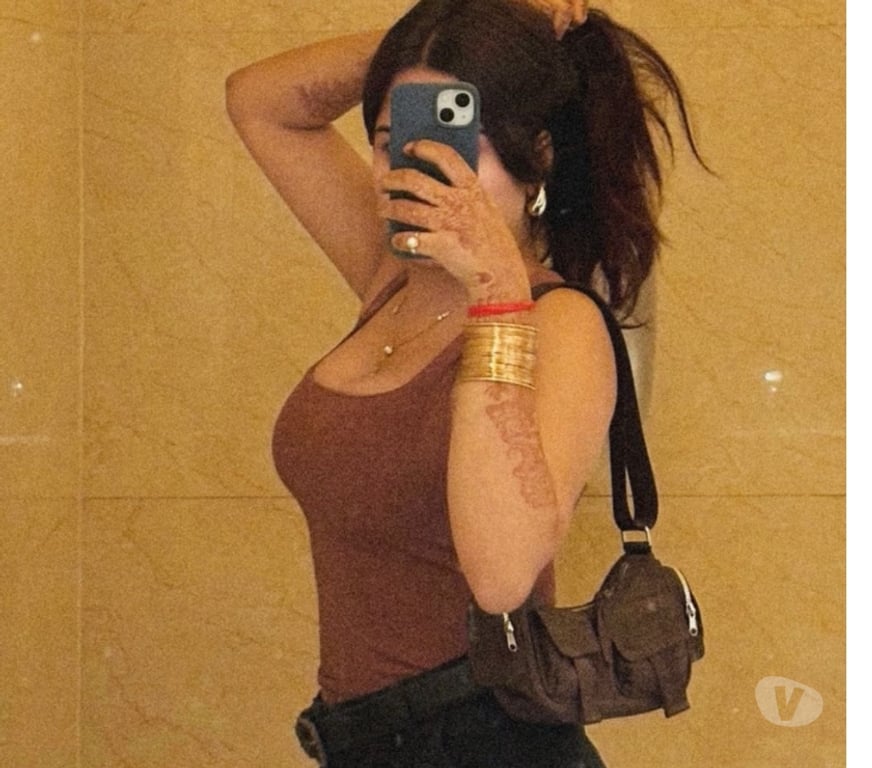 Escorts East London Havering - Photos for 🆕Genuine Indian lady welcoming polite visitors🥳