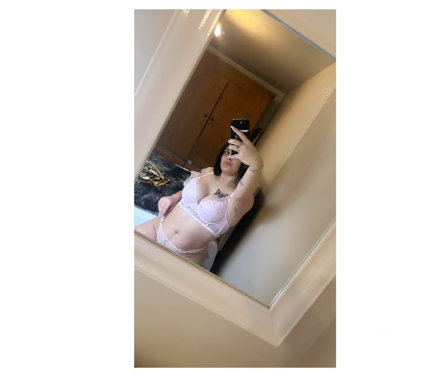 Escorts West Yorkshire Bradford - Photos for Hello, my name is Sara, I'm new in your city.