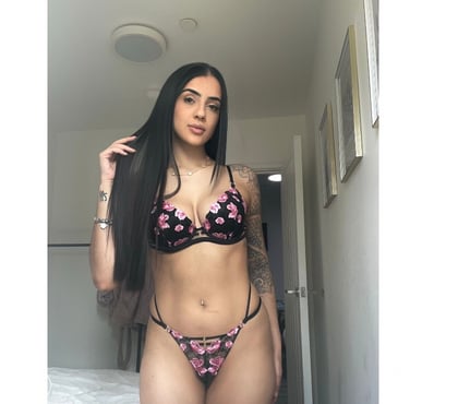 Big Ass Escorts Sheffield City Centre Sheffield - Photos for Maitê ✨ big ass 🍑