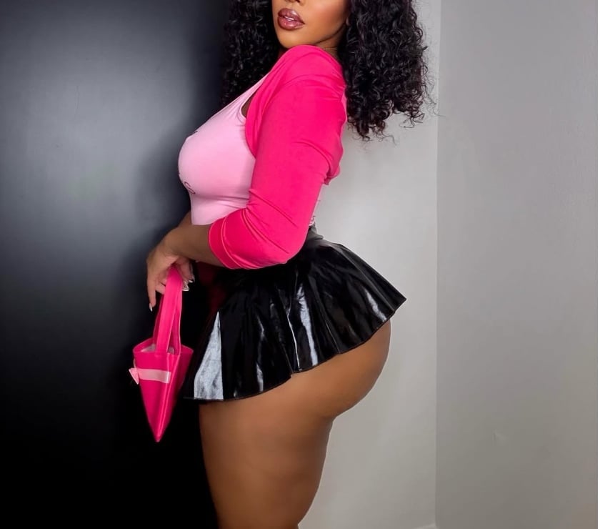 Transsexual Escorts Penenden Heath Maidstone - Photos for Big* ✨VALE✨ FIRST TIME!!