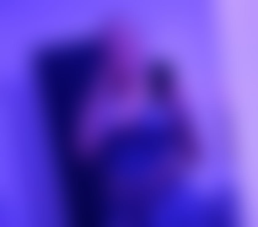 Escorts West Midlands Birmingham - Photos for British Born Snow White