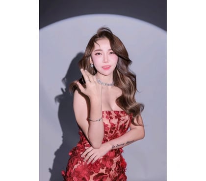 Escorts Harlow Town Centre Harlow - Photos for Hot Thai Lisa Authentic Thai Massage real pics