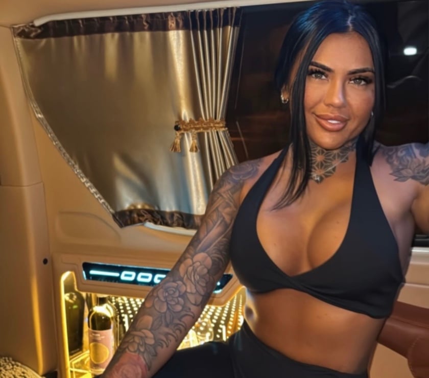 Escorts South Yorkshire Sheffield - Photos for Ellecia in Sheffield 4 days only boys BRITISH 👅