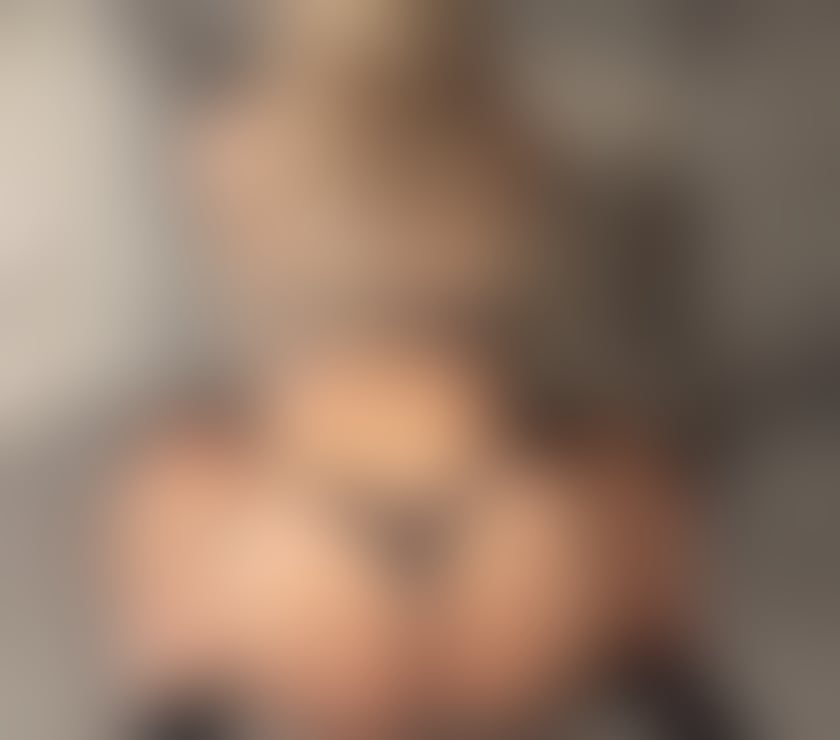 Escorts Birmingham New Street Birmingham - Photos for The Curvy Blonde You Won’t Forget