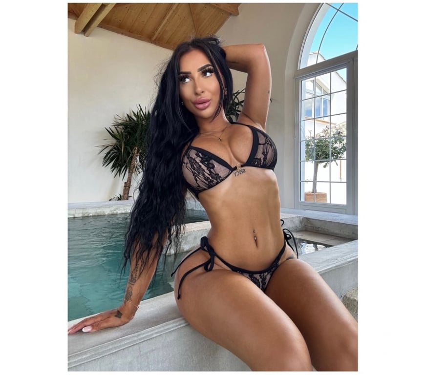 Escorts Somerset North Somerset - Photos for Sophie💦BEST SLOPPY BJ🍭🍫NAUGHTY HIRL 💦❤️