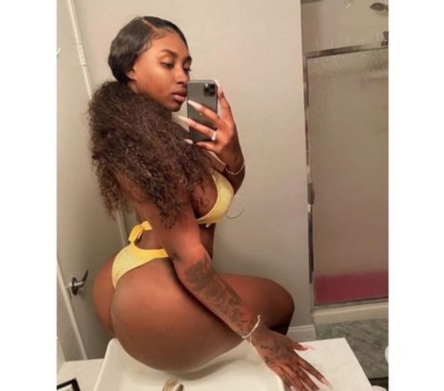 Escorts Hertfordshire Welwyn Hatfield - Photos for TWO GIRLS FOR YOU PARTY BEST SERVICE