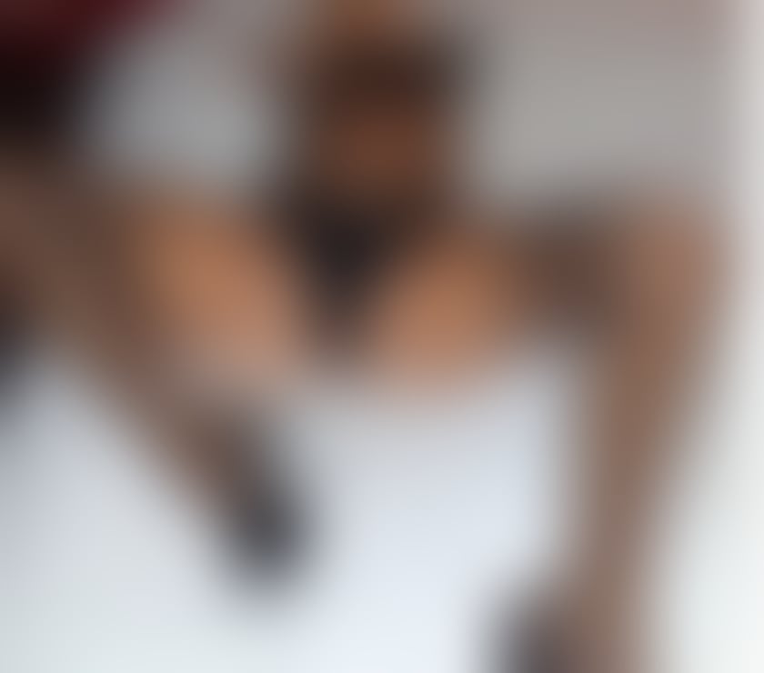 Escorts Greater Manchester Tameside - Photos for English Elisse SEXY! let's party! Thurs and Sund. Tue x