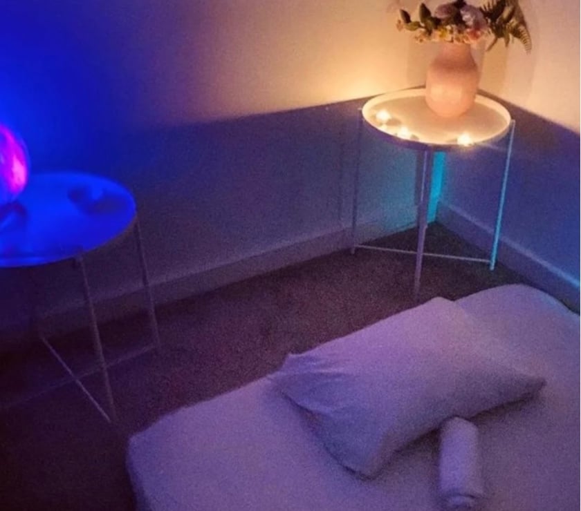 Escorts South West London Tooting Broadway - South West London - Photos for ✨LUNA MASSAGE✨RELAXING MASSAGE- 8AM-10Pm