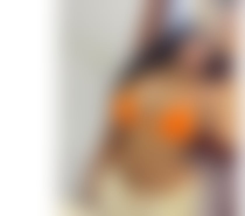  Escorts & Erotic Massage Edinburgh Edinburgh - Photos for GLAMOROUS AND VERY NAUGHTY PARTY