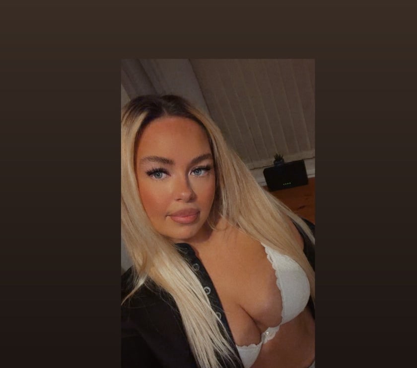 Escorts Greater Manchester Manchester - Photos for New to this like a laugh fun happy women