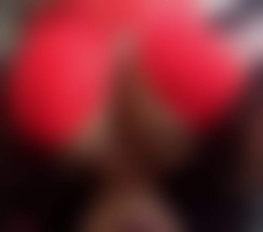 Escorts North Lanarkshire Airdrie - North Lanarkshire - Photos for Hot very busty lady in town till Wednesday only