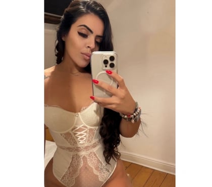 Escort Ocean Village Southampton - Photos for 🔝LAURA~GOOD GIRL💋PARTY AND GFE💞