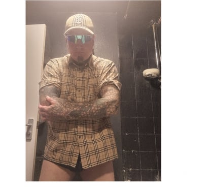 Adult Dating Baildon Bradford - Photos for MATURE MAN SEEKS NAUGHTY CASUAL ENCOUNTERS FEMALES ONLY