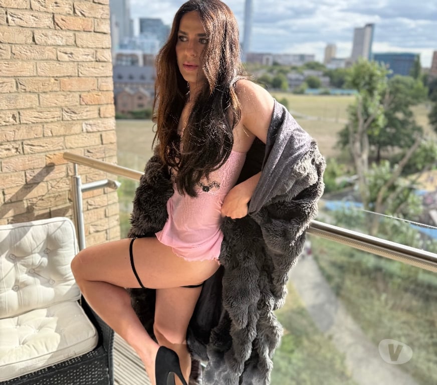 Trans Escorts East London Canary Wharf - East London - Photos for Hi I’m Lucie Condik