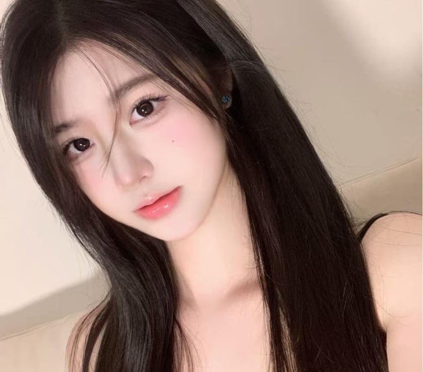 Photos for Beautiful New Girl – Here for One Week Only😘