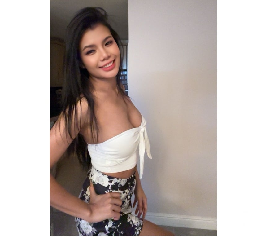 Escorts West Sussex Crawley - Photos for Hot Sexy Nida playful girl in your town 💕