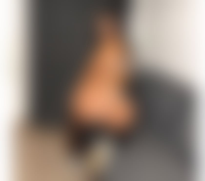 Escorts East London Gants Hill - East London - Photos for Breath taking sun- kissed Brazilian brunette Tiffany