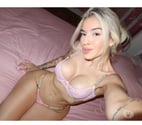 ⭐STUNNING BRAZILIAN 💥 PARTY GIRL💥ANTONELLA