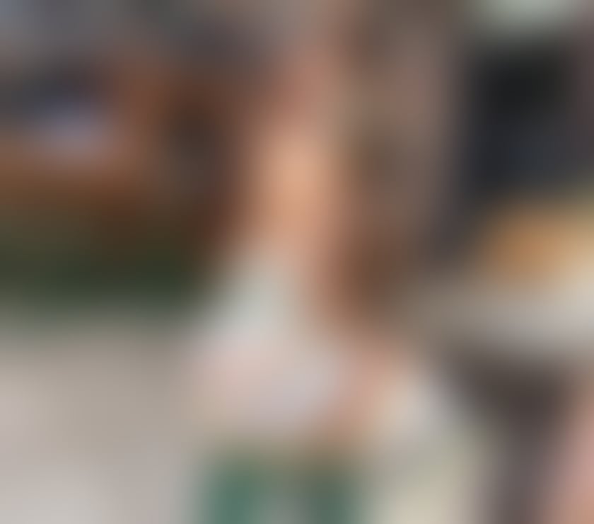 Escorts East London Gants Hill - East London - Photos for Breath taking sun- kissed Brazilian brunette