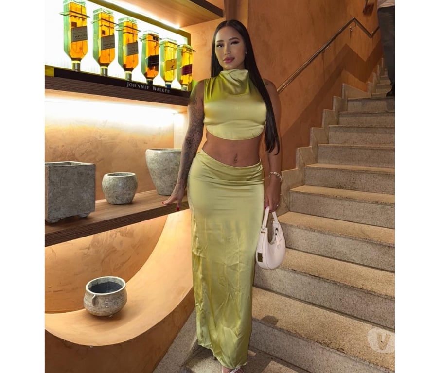 Escorts East London Gants Hill - East London - Photos for Breath taking sun- kissed Brazilian brunette Tiffany