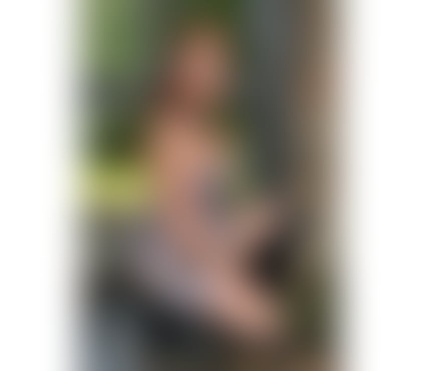 Escorts Kent Maidstone - Photos for Classy Mature Redhead escort Ella