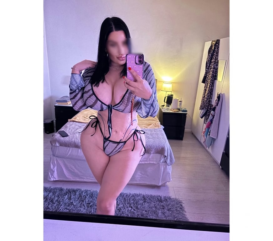 Escorts Kent Medway - Kent - Photos for 🇭🇺Alexa in Medway Gillingham Don’t miss out