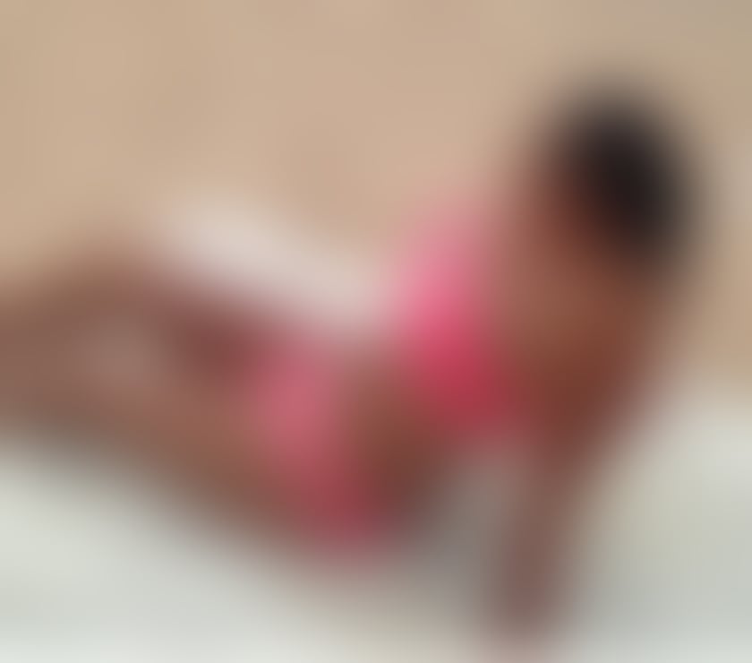 SENSUAL MASSAGE LARA