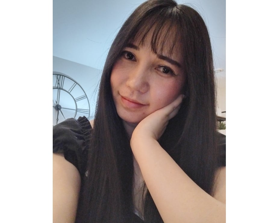 Sara Thai lady 07510733329