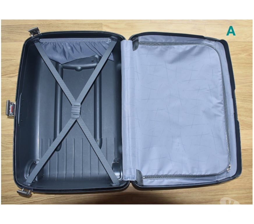 Miscellaneous Surrey Elmbridge - Photos for Samsonite Suitcase