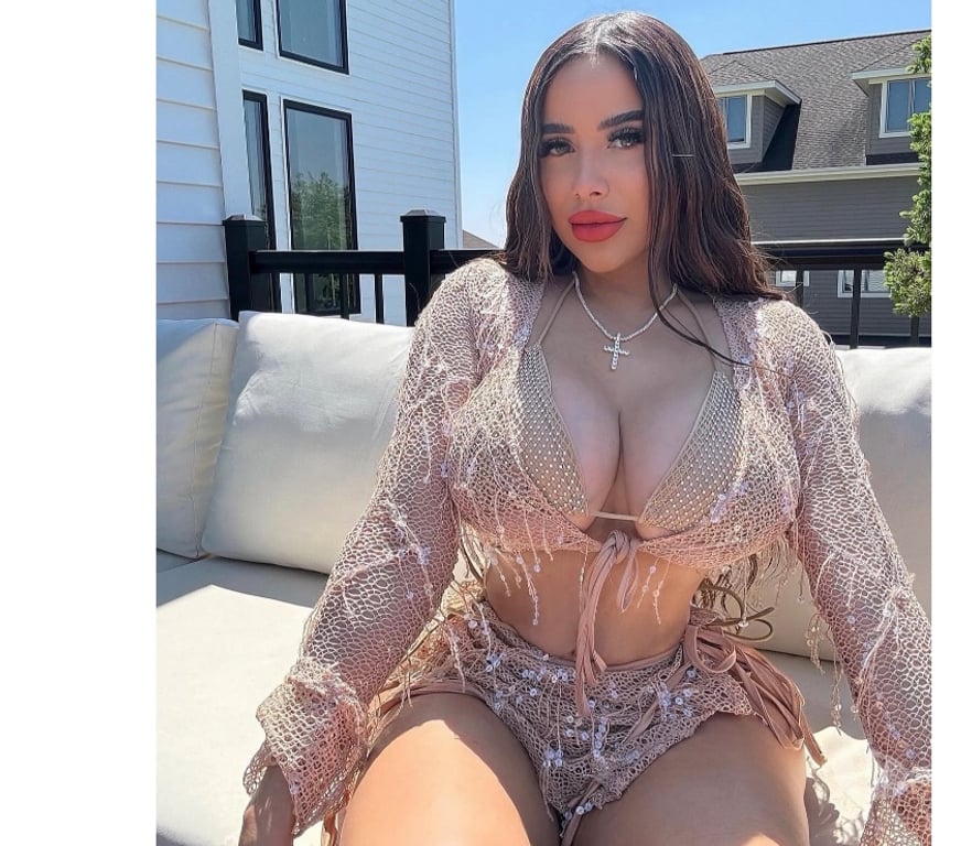 Escorts Hertfordshire Welwyn Hatfield - Photos for 🍒Naughty at AL10 🪩 🔝HOTTEST BRUNETE 🔝BIG ASS🔞