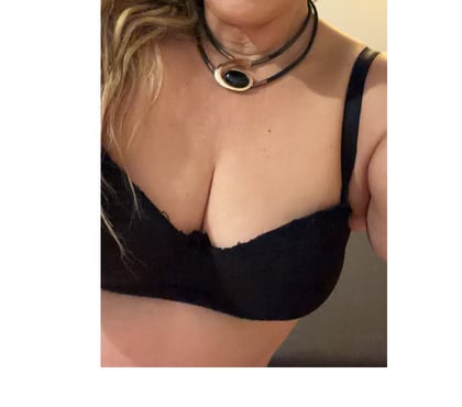 Escorts Streatham South West London - Photos for GABY NAUSTY 🥵GIRL CURVY🍑 NATURAL 🇧🇷