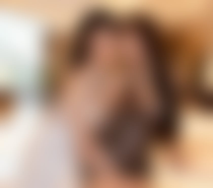  Escorts Redbridge East London - Photos for 💖💖TOP CLASS ASIAN ESCORT IN IILFORD,IG4