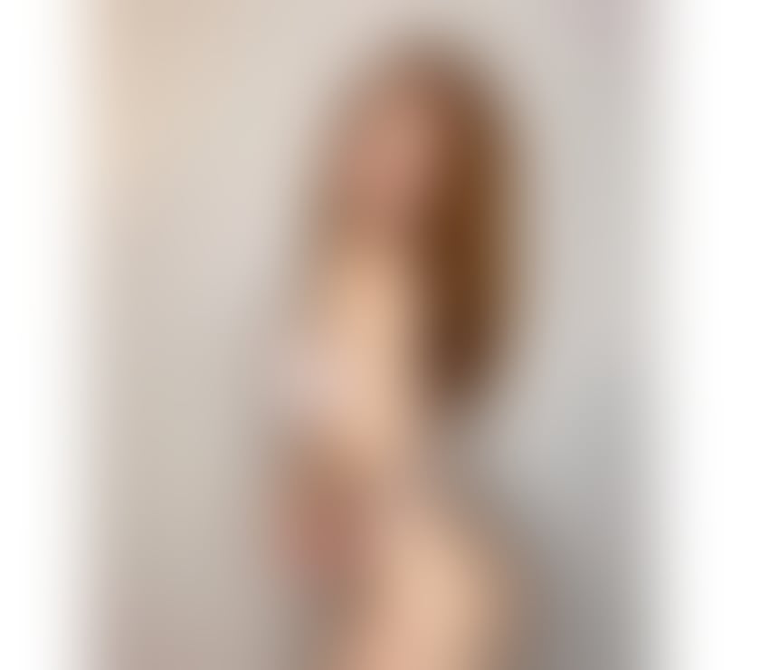 Escorts Hertfordshire Broxbourne - Photos for 🍆🫦FIRST TIME IN TOWN HORNY! MIRELA PARTY GIRL💦🍑