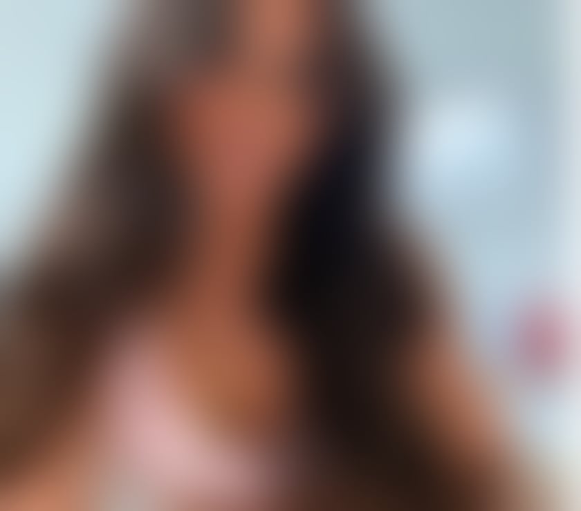 HELLO x NEW AND HOT ELLA x DARTFORD*BRITISH party