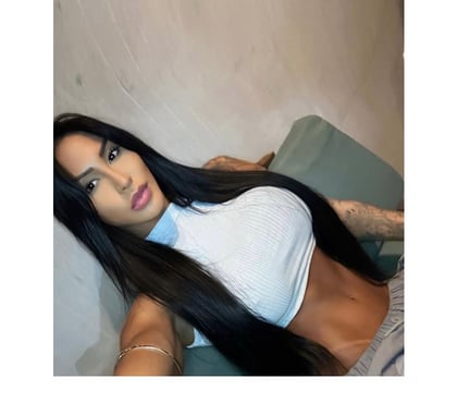  Escorts Swindon Town Centre Swindon - Photos for 🔥Liz BRUNETTE STUNNING FIRST TIME IN TOWN NOW.🔥🍷