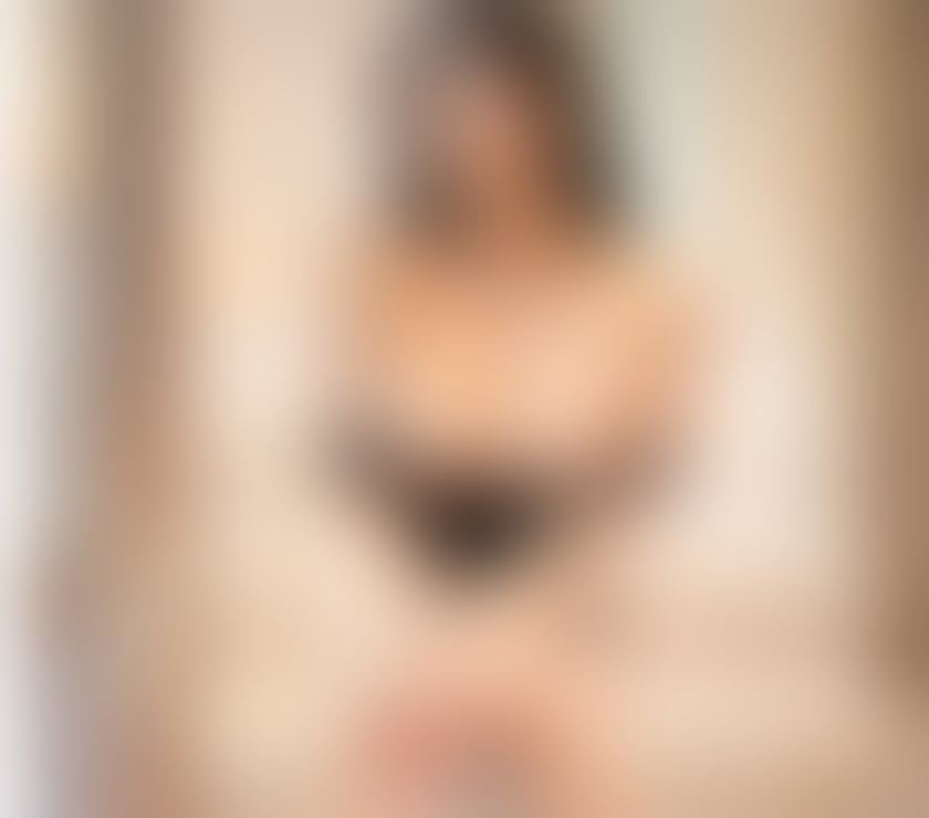  Escorts & Erotic Massage Coombe Lane Station Croydon - Photos for Sophisticated Presence, Unforgettable Evenings 🌙