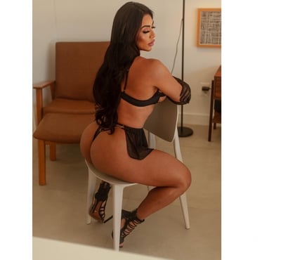 Escort Canterbury City Centre Canterbury - Photos for MAYA busty Latina horny new in uk few days only outcalls🔥