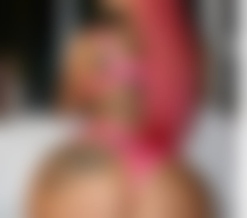 Escorts East London Bow - East London - Photos for PARTY PINKY CURVY DOLL 💯