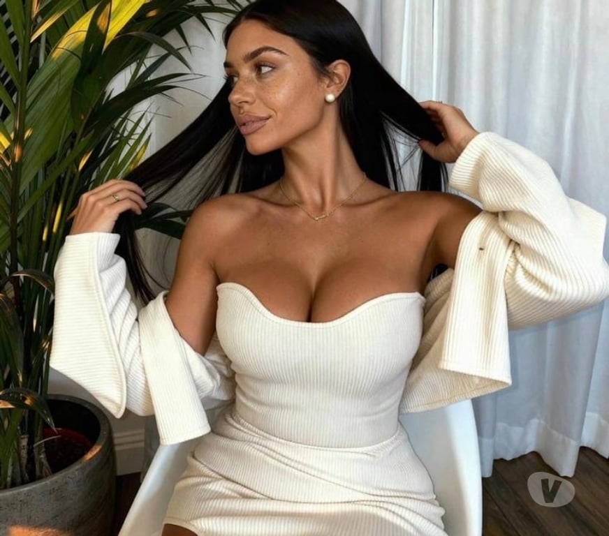 Escorts Kent Medway - Kent - Photos for 🔥HOT&SWEET🔥EMILY💯BIG ASS🎉PARTY🥂REAL PICS