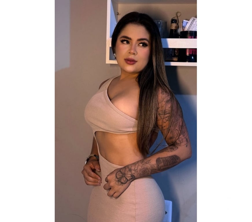 Escorts South East London East Croydon (Tramlink) Station - South East London - Photos for LARISSA NEW 🫦 HERE 24h PARTY GIRL 🏙️