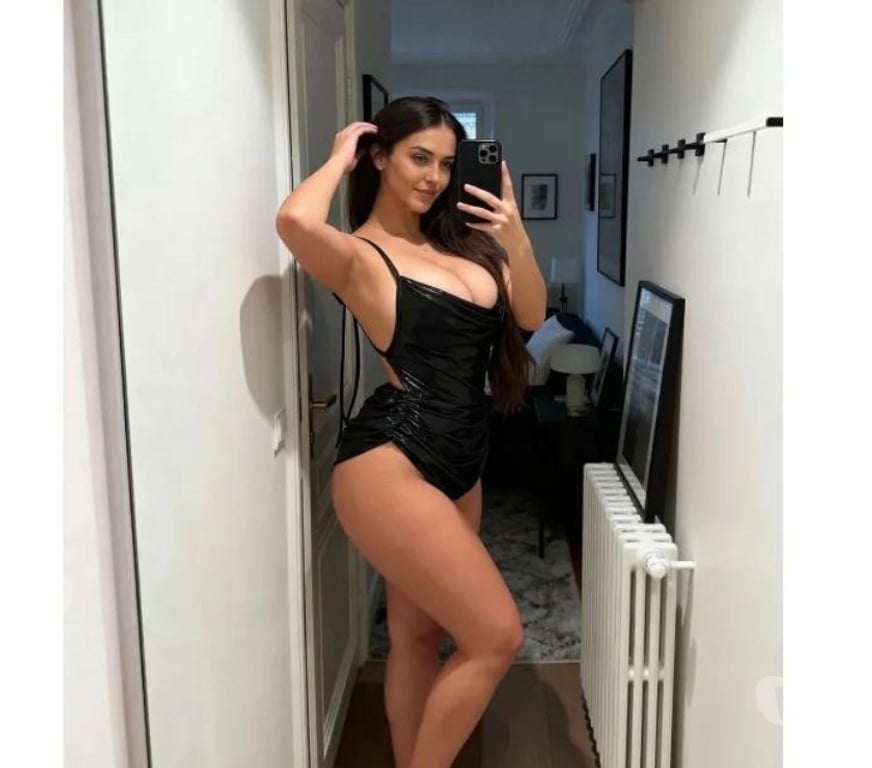 Escorts Greater Manchester Salford - Photos for Hi guys I'm ANA ❤️ hot latin new here 🔥 💯