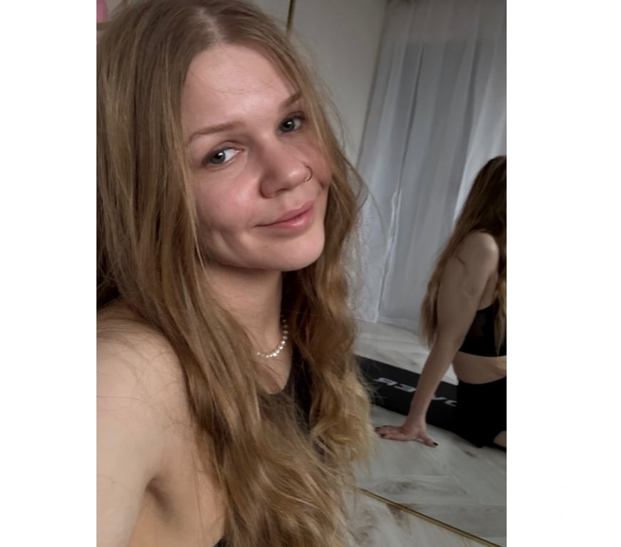 Escorts Central London Fitzrovia - Central London - Photos for DT Queen Lili coming to London to serve best bj!!